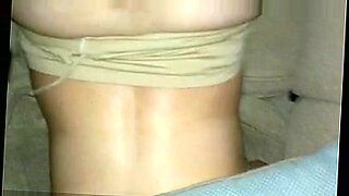 mature lady shuts up young stud by wacking him off