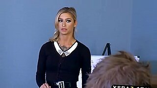 boss in office fucking