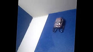 orang kantor ngentot sama pelayan