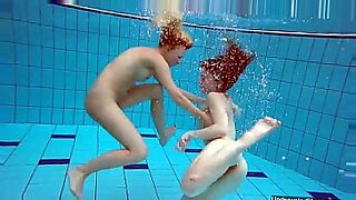lesbi spurt