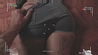 mainstream movie sex with fingering