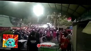 anak anak di hutan