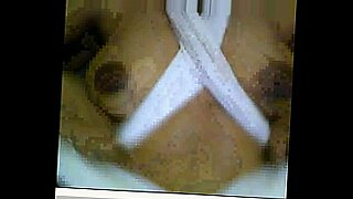 mom getting fuck and fingering hidden cam