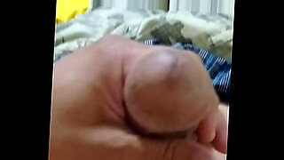 mom end anak tiri