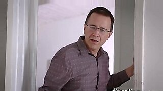 mother masturbates at family dinner table