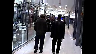 carli banks masturbating in shopping mall