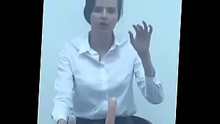 peta jensen chupando polla