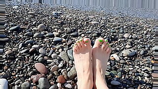 girls feet webcam