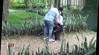 madre e hijo pasan la noche en un hotel