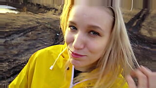 money blackmail girl