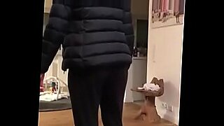 girl west in washroom