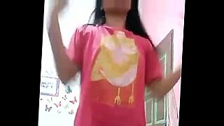 kissing girls with boys and sex