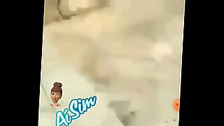argentina carol amiga de italia chupando pija