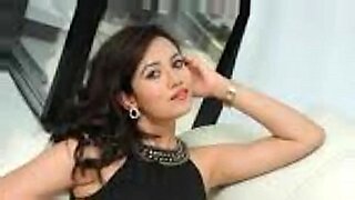 16 sal ki ladki sexi vedio hindi