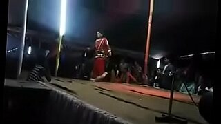 hot woman does a sexy belly dance awesome5