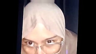 indonesia mom anal cry