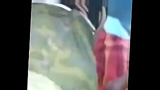 en bucaraboydyga teniendo sexo con la puerta abierta