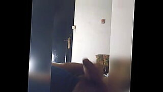 sunny leon com finger fuck