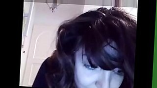 introduciendo en a mi esposa dormida