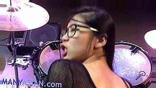 wanita cacat