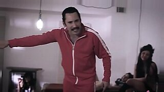 isabel ice and olivia o lovely give manuel ferrera his moneys