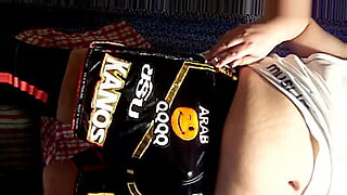 2 asian girls fingering themselves masturbating with vibrators on the bed