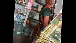 3gp boobs pressing in saree remove dirct download