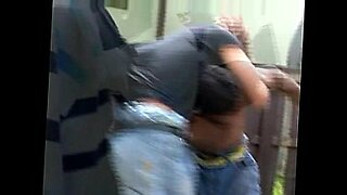abang ganggu adik sampai setem