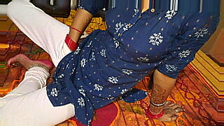 sagi chachi ke saath shugraat