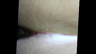 mujeres negras con aretes en la vajina