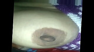 indian flashing aunty thoppul in public