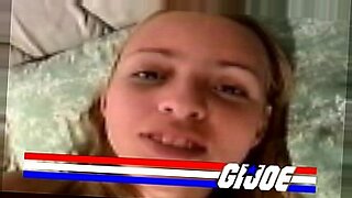 sperma muncrat di mulut dan memek