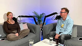 women doing men with strapons