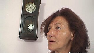 indian aunty xxx with young boy hindi