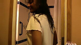 desi porn lip kiss bhabi