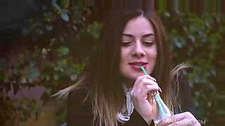 su novia se niega a un trio pero acepta