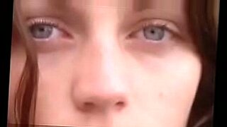 porno a una virgen video de colegialas