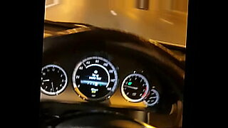 elle suce sur une aire autoroute millonfosse