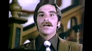 moglie pompino al cinema