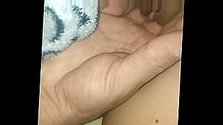 a student fingering the techer under her desk during class