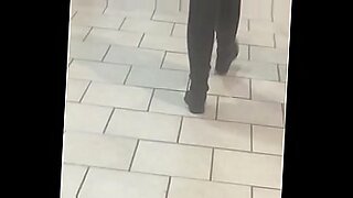 excuse me what is that bulge in your pants