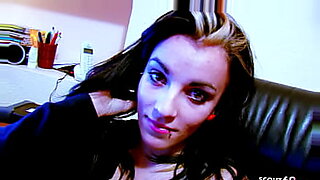 cute girl guck