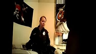 2 hot babes fuck police officer off duty