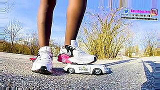 dali var video