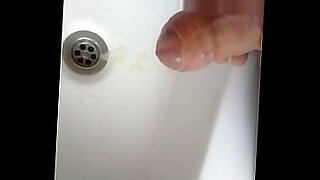 kakak blowjob dengan adik malay