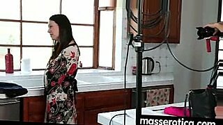 saneliyon xxxx hot video