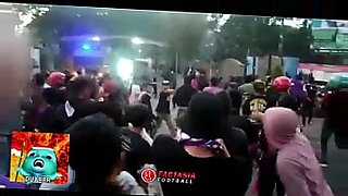 husband ke samne jabardasti chudai ki