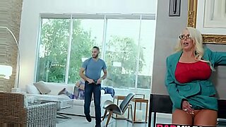 step mom tied step son and fuck while slaping