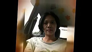 sperma muncrat di mulut dan memek