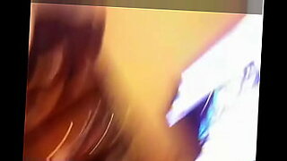 bf agree a starnger fuck her gf for money